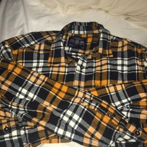 A&E Men’s Flannel